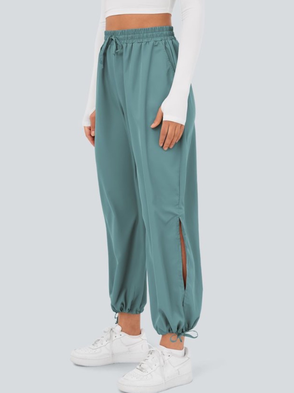 NWOT Halara Blue Breezeful Highwaisted Drawstring Casual Joggers